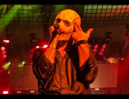 COREY TAYLOR Defends Strict COVID-19 Rules On Knotfest Roadshow Tour